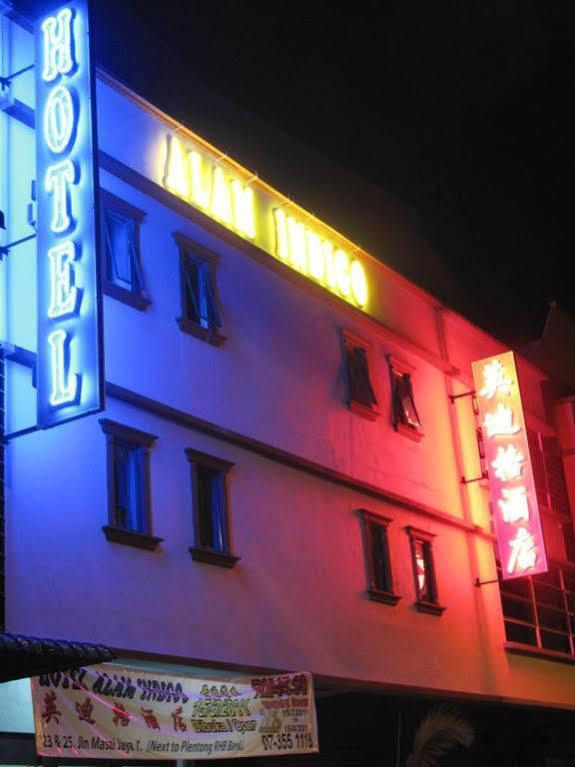 Hotel Alam Indi Johor Bahru Exterior foto